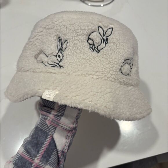 Lululemon Both Ways Fleece Lunar New Year Cream Bunny Bucket Hat main image 7